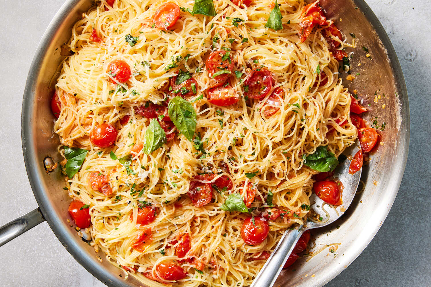 Angel Hair Pasta: Your Versatile Guide to Quick & Flavorful Meals